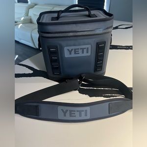 Authentic YETI gray hopper flip 8 soft cooler